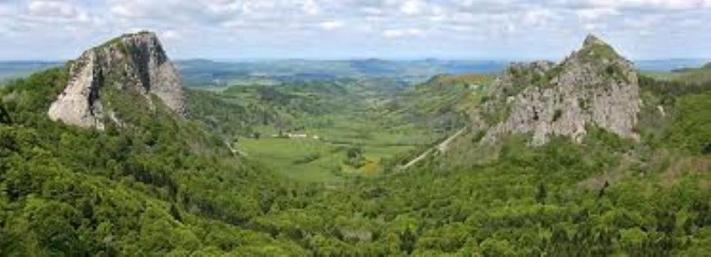 Lilas, Gite Saint Antoine, Orcival, Entre Sancy Et Volcans. Экстерьер фото